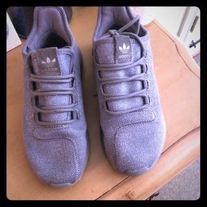 Adidas girl tennis sneakers